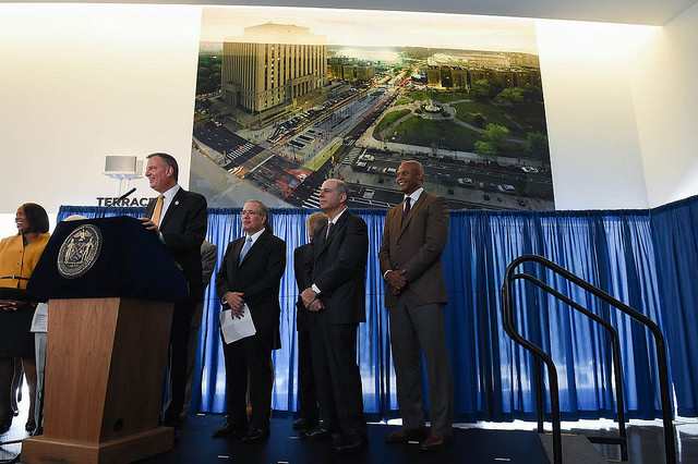 2014-07-03-bill-de-blasio-bronx-museum-of-arts-education-announcement[1]